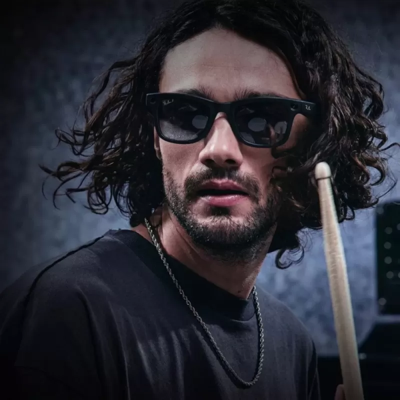 Lentes de Sol Ray-Ban Meta Wayfarer (Gen 2) RW4012 - Matte Black/Transitions Grey