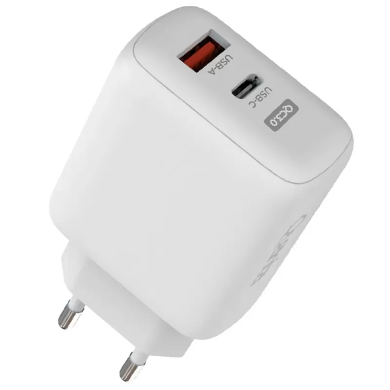 Adaptador Quanta QTCCR45 USB-A/USB-C QC3.0 45W - White Adaptador Quanta QTCCR45 USB-A/USB-C QC3.0 45W - White